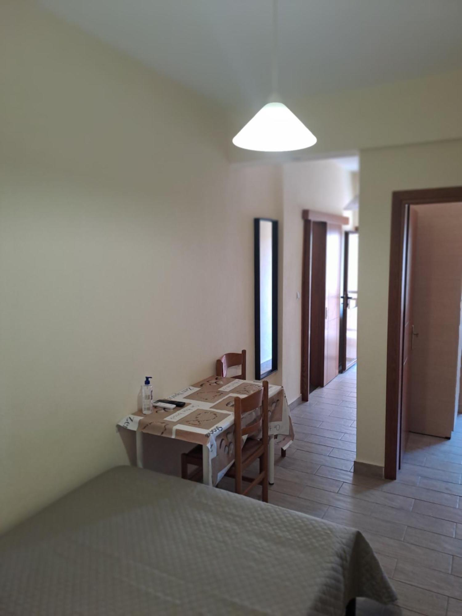 Diolkos 2 Apartment Nea Roda Cameră foto